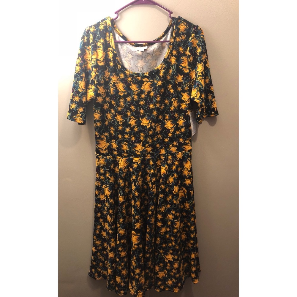 🆕 Lularoe Nicole dress